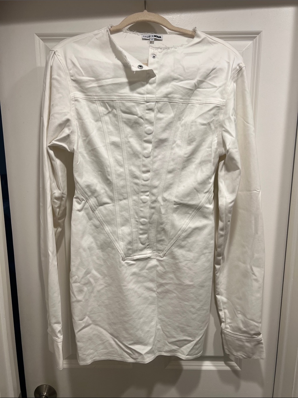 White Long-Sleeve Button-Front Women’s Shirt